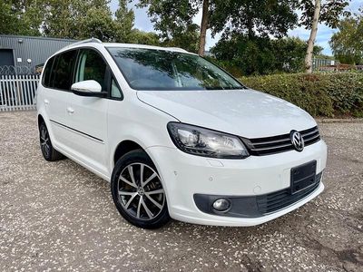 Used VW Touran 140 HP (102 kW) 2014 White MPV