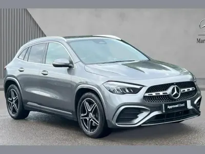 Käytetty Mercedes GLA200 Executive 161 HP (118 kW) 2025 Harmaa Katumaasturi