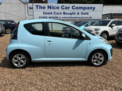 Used Citroën C1 2014 Blue Hatchback