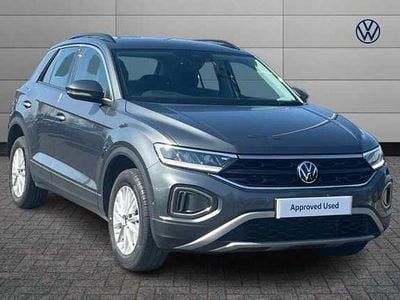 Used VW T-Roc Life 150 HP (110 kW) 2024 Grey SUV