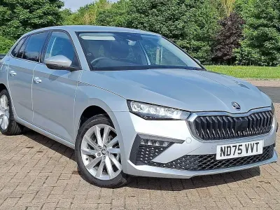 Used Skoda Scala SE L 70 HP (51 kW) 2025 Brilliant silver metallic Hatchback