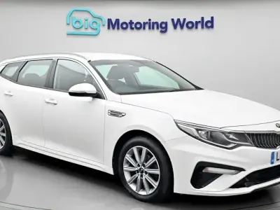 Used Kia Optima 136 HP (100 kW) 2019 White Estate