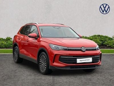 Used VW Tiguan Match 147 HP (108 kW) 2024 Red SUV