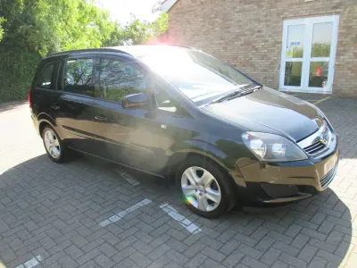 Used Vauxhall Zafira 2014 Black MPV