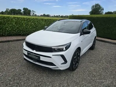 Used Vauxhall Grandland X Ultimate 2022 White SUV