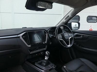 Grey Used 2021 Isuzu D-Max Pickup | £22,495 (Expensive)