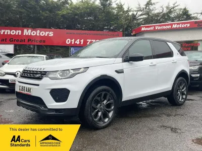 Used Land Rover Discovery 5 Landmark 2018 White SUV