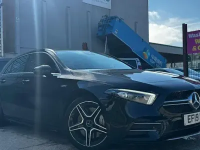 Usado Mercedes A35 AMG Premium Plus 306 HP (225 kW) 2022 Citadino