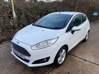 White Used 2016 Ford Fiesta Zetec Hatchback | £3,995 (Super price)