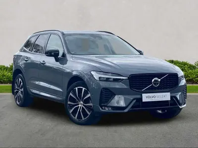 Usado Volvo XC60 Ultimate 2023 Cinzento SUV