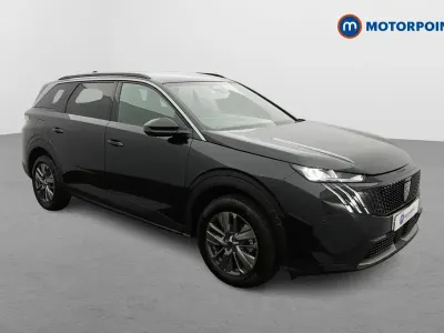Second-hand Peugeot 5008 Allure 145 CP (106 kW) 2025 Negru SUV