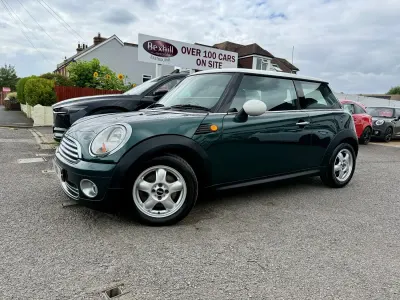 Begagnad Mini ONE Hatch 95 HK (69 kW) 2007 Grön Halvkombi