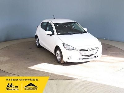 Used Mazda 2 75 HP (55 kW) 2018 White Hatchback