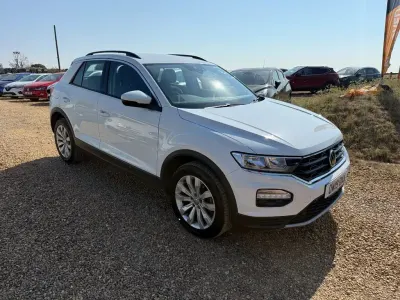 Used VW T-Roc SE 115 HP (84 kW) 2019 White SUV