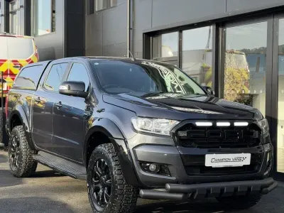 Begagnad Ford Ranger Limited 160 HK (117 kW) 2016 Grå Pickup