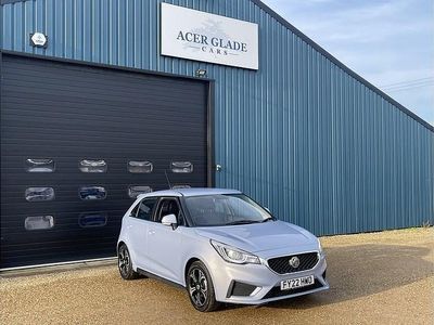 Used MG MG3 Exclusive 106 HP (77 kW) 2022 Silver Hatchback