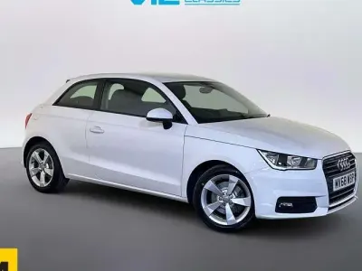 Used Audi A1 Sportback Sport 125 HP (91 kW) 2018 White Hatchback
