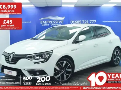 Used Renault Mégane IV Iconic 115 HP (84 kW) 2019 White Hatchback