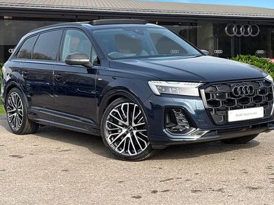 Used Audi Q7 Comfort 286 HP (210 kW) 2025 Blue SUV