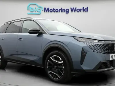 Used Peugeot 5008 Allure 194 HP (142 kW) 2025 Blue SUV
