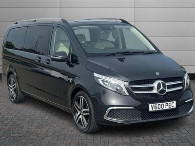 Mercedes V220
