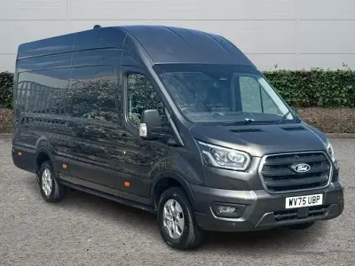 Begagnad Ford Transit Limited 170 HK (125 kW) 2023 Van