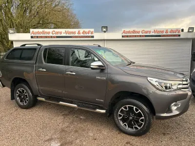 Käytetty Toyota HiLux