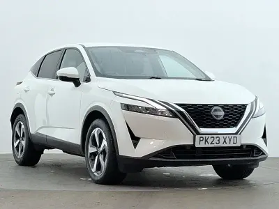 Used Nissan Qashqai N-Connecta 140 HP (102 kW) 2023 White SUV