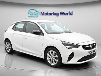 Second-hand Vauxhall Corsa Design Edition 75 CP (55 kW) 2022 Alb Hatchback