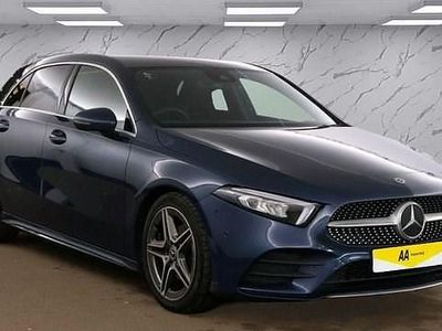 Używany Mercedes A200 Executive 163 KM (119 kW) 2021 Niebieski Hatchback
