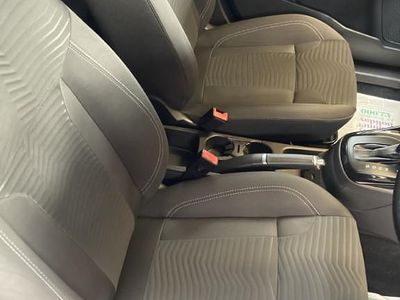 Używany Ford Fiesta Zetec 2016 Niebieski Hatchback