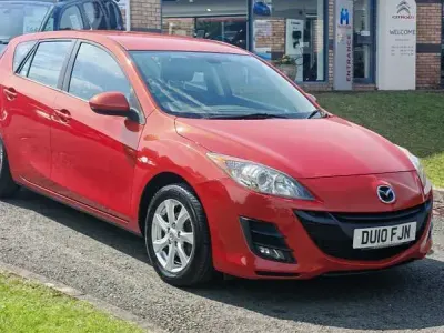 Used Mazda 3 105 HP (77 kW) 2010 Red Hatchback