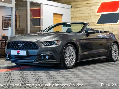 Begagnad Ford Mustang Convertible 317 HK (233 kW) 2017 Grå Cab