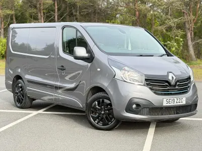 Used Renault Trafic 2019 Grey MPV