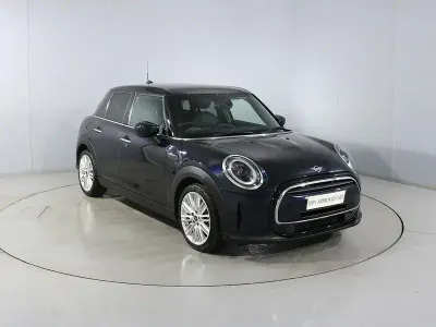 Used Mini Cooper Exclusive 134 HP (98 kW) 2023 Blue/black Hatchback