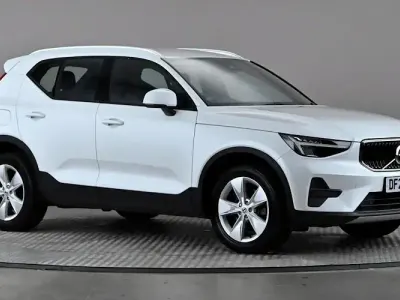 Used Volvo XC40 Core 163 HP (119 kW) 2026 SUV