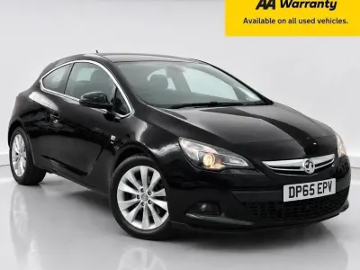 Używany Vauxhall Astra GTC SRi 2015 Czarny Hatchback