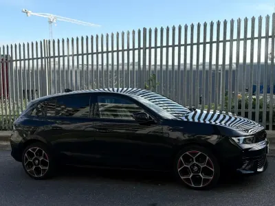 Second-hand Vauxhall Astra GS Line 2022 Negru Hatchback