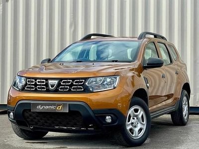 Used Dacia Duster Essentiel 115 HP (84 kW) 2019 Orange SUV