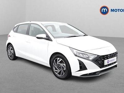 White Used 2024 Hyundai i20 Advanced Hatchback | £16,299 (Fair price)