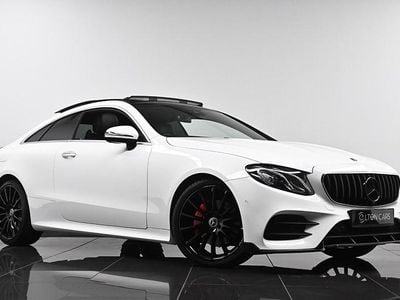 Begagnad Mercedes E220 AMG Line Premium 194 HK (142 kW) 2018 Vit Sportkupé