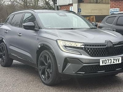 Used Renault Austral Iconic Esprit Alpine 200 HP (147 kW) 2023 Grey  SUV