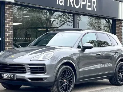 Usado Porsche Cayenne 340 HP (250 kW) 2022 SUV
