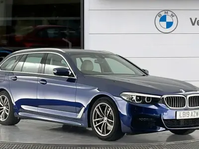 Używany BMW 520 M Sport 187 KM (137 kW) 2019 Niebieski Kombi