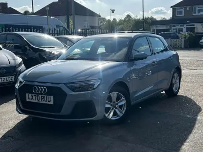 Usado Audi A1 Sportback Business 110 HP (80 kW) 2020 Cinzento Citadino