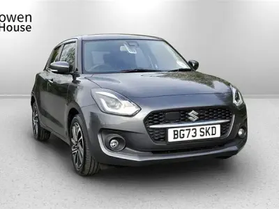 Begagnad Suzuki Swift SZ5 83 HK (61 kW) 2023 Grå Halvkombi