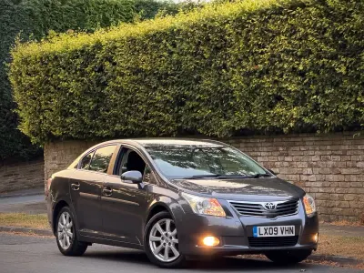 Used Toyota Avensis 2009 Grey Sedan