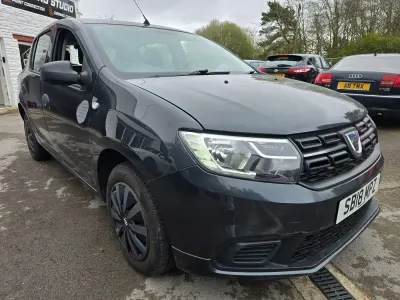 Begagnad Dacia Sandero Essentiel 90 HK (66 kW) 2018 Grå Halvkombi