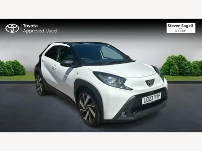 Used Toyota Aygo X 72 HP (52 kW) 2023 White SUV