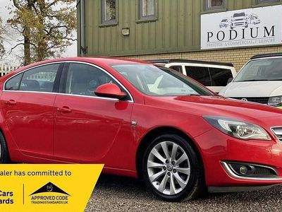 Red Used 2015 Vauxhall Insignia Elite Hatchback | £5,990 (Fair price)